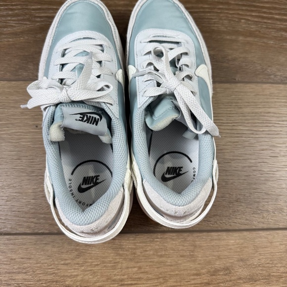 Nike Women's Waffle Debut Retro Sneaker Light Pumice Sail Sz 8.5 DH9523-006 NWOB - Picture 4 of 10